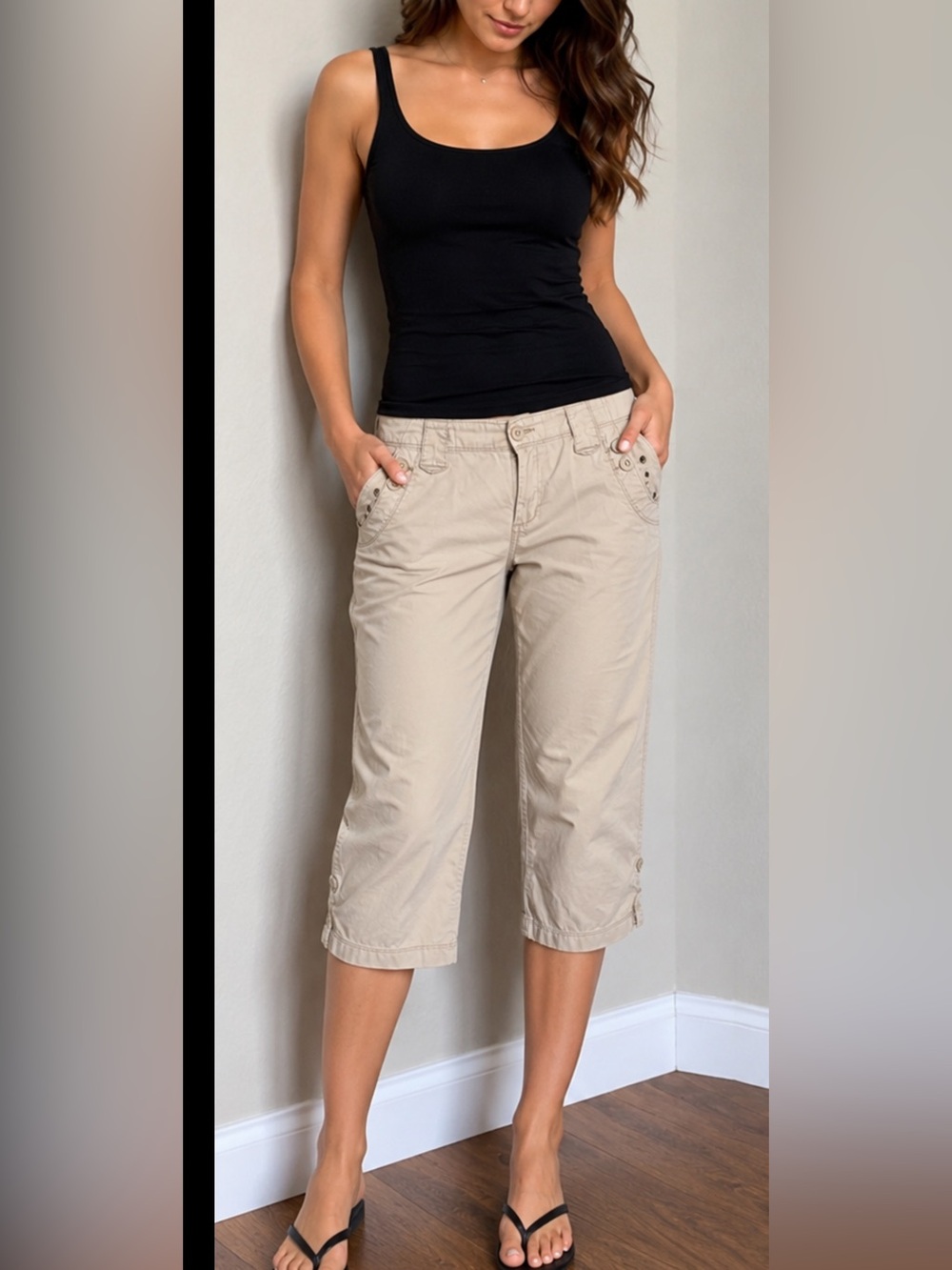 Calvin Klein Capri Pants Women’s 12 Beige 100% Cotton Crop Button Hem Casual